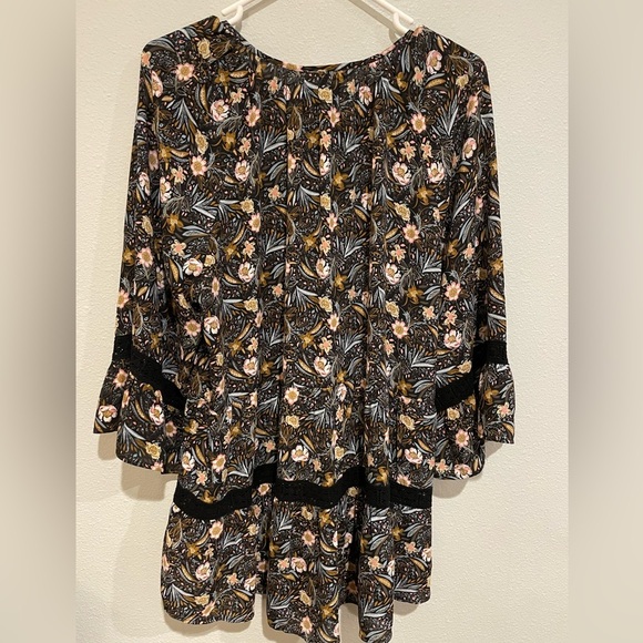 Gorgeous DR2 Sheer Black Floral Boho Blouse size XL - Picture 7 of 7